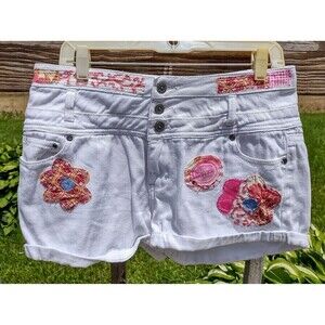 Ooak Reworked White Jean Shorts Flower Patches Boho Pink Festival Hippie
